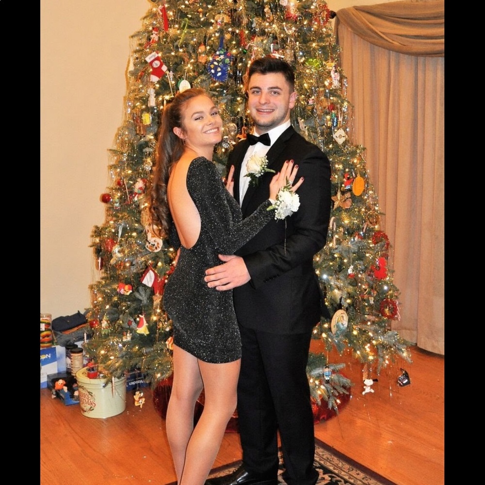 Sparkly black bodycon for a night out!!